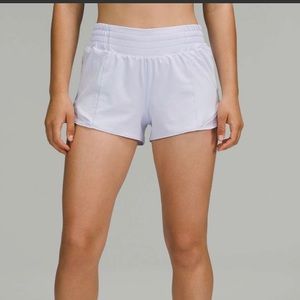 lululemon high rise 2.5 inch hotty hots